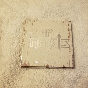 Crown 'Glam Metals' Palette